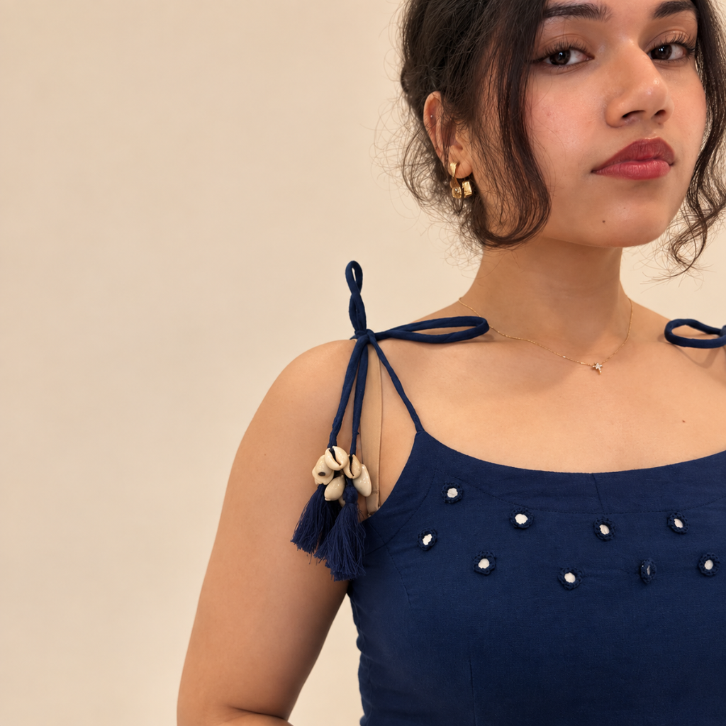 Shell and Mirror Set – Mirror-embroidered cotton kurta set