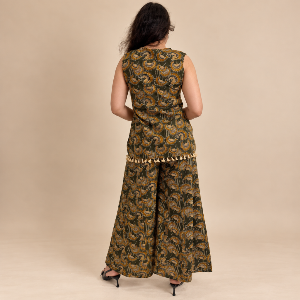 Paisley Poetry – Printed Sleeveless Co-Ord Set