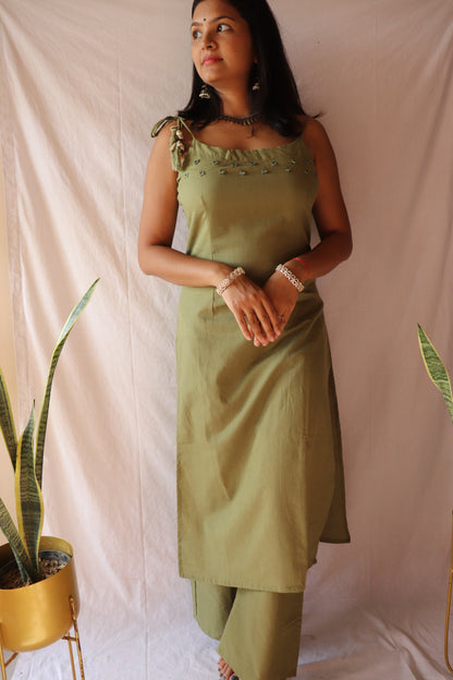 Earthy elegance – Olive green mirror-embroidered cotton kurta set