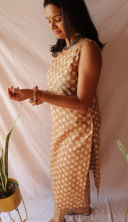 Beige bliss - Printed cotton kurta set