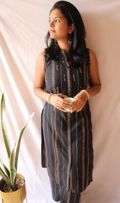 Bold in Black - Embroidered black cotton kurta set
