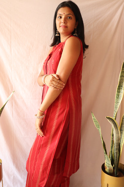 Regal red - Cotton kurta set with brown embroidery