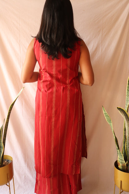 Regal red - Cotton kurta set with brown embroidery