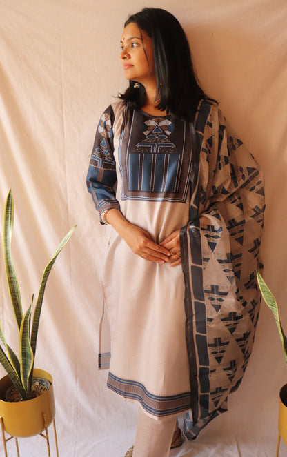 Grace in grey - Printed cotton kurta set with dupatta